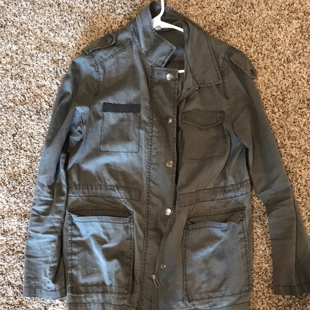 Grey/hunter green jacket